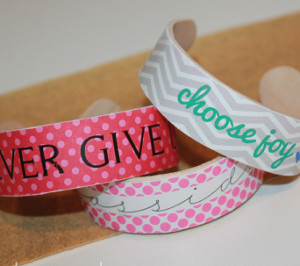 Fashionable Popsicle Stick Bracelets Fashionable Popsicle Stick Bracelets